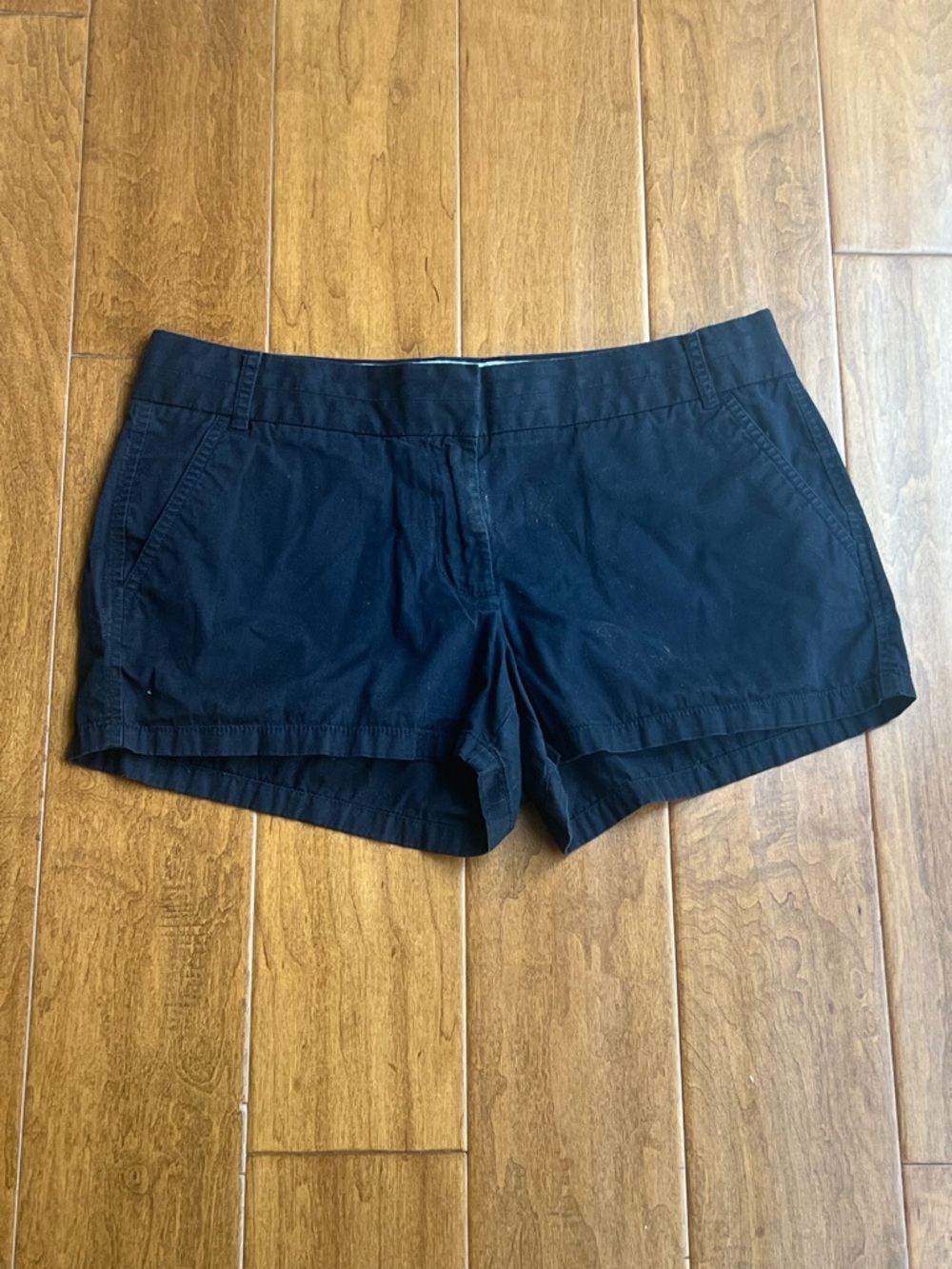 J. Crew Women’s Classic Navy Blue 3.5” Chino Shorts